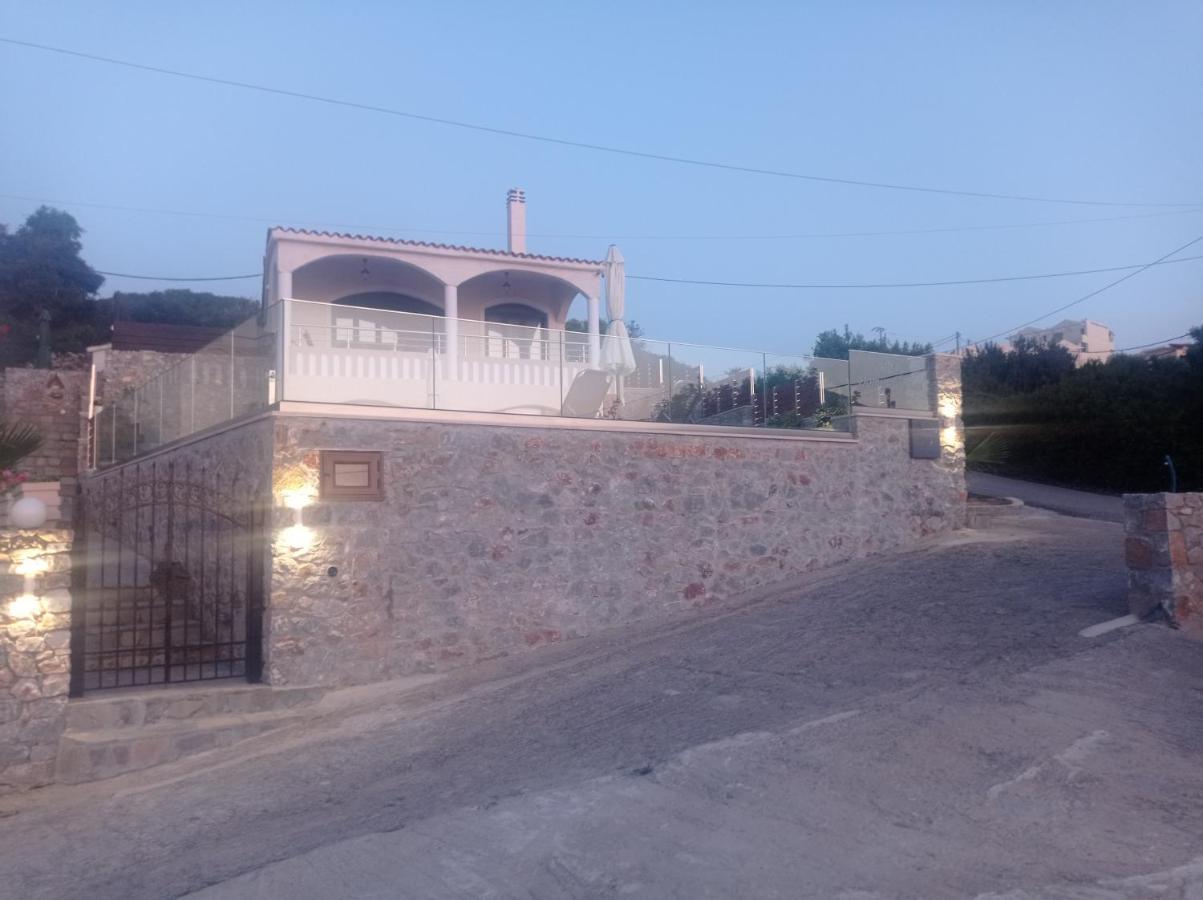 Domina Villas Алмирида Экстерьер фото