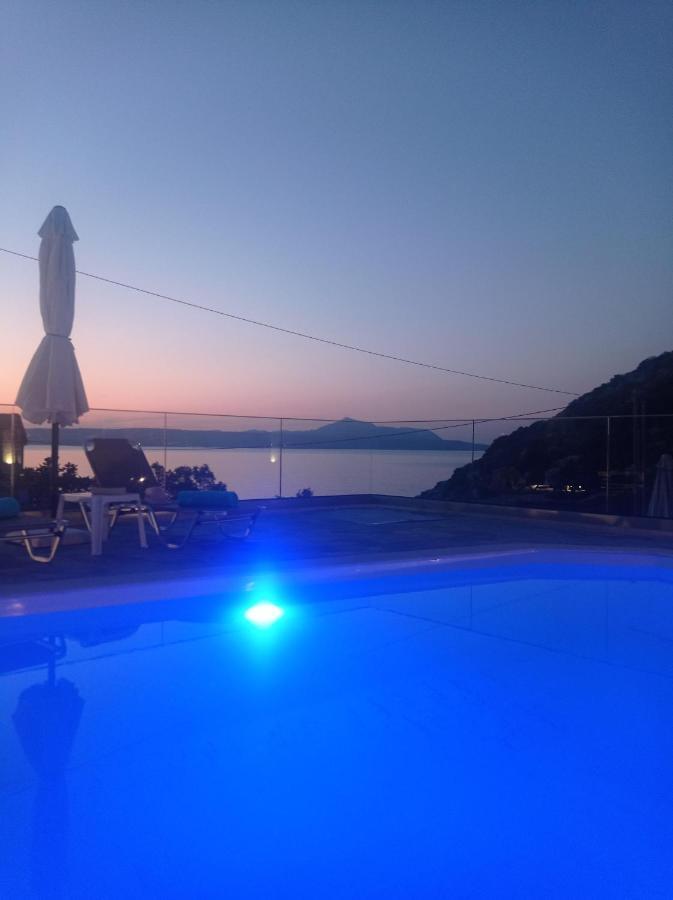 Domina Villas Алмирида Экстерьер фото